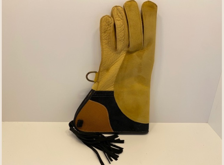 ファルコングローブ　ショート丈　フリーサイズ　在庫2個