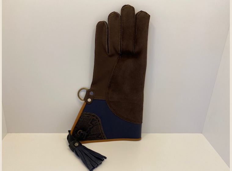 ファルコングローブ　ミドル丈　フリーサイズ　在庫2個