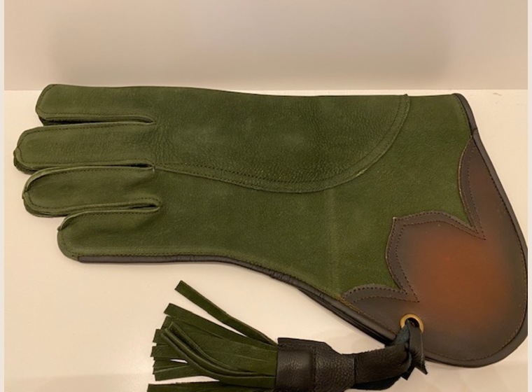 ファルコングローブ　ミドル丈　Lサイズ　在庫2個